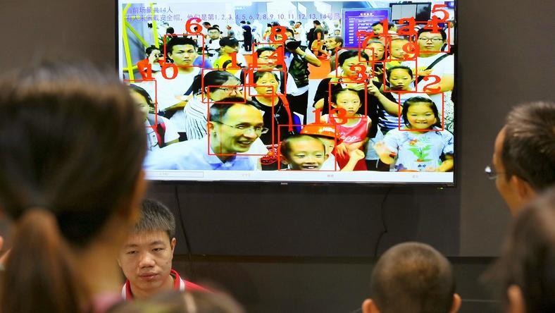 我,看房没戴头盔,损失了20万